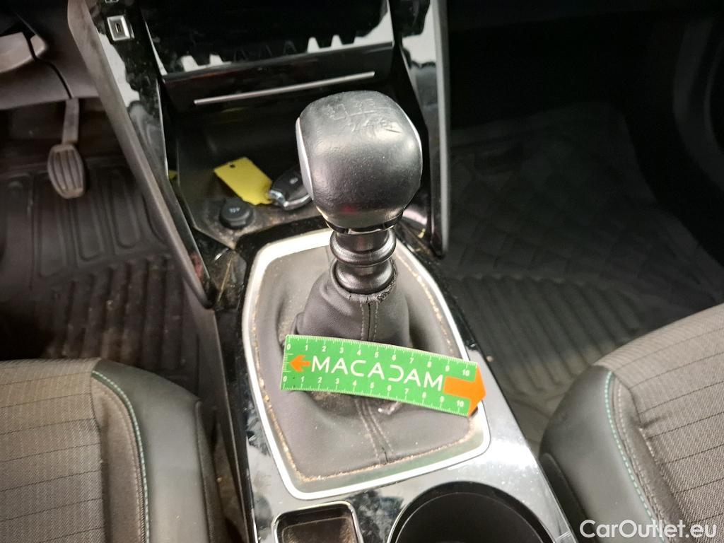  Peugeot  2008  Allure Business 1.5 HDi 110CV BVM6 E6d #73