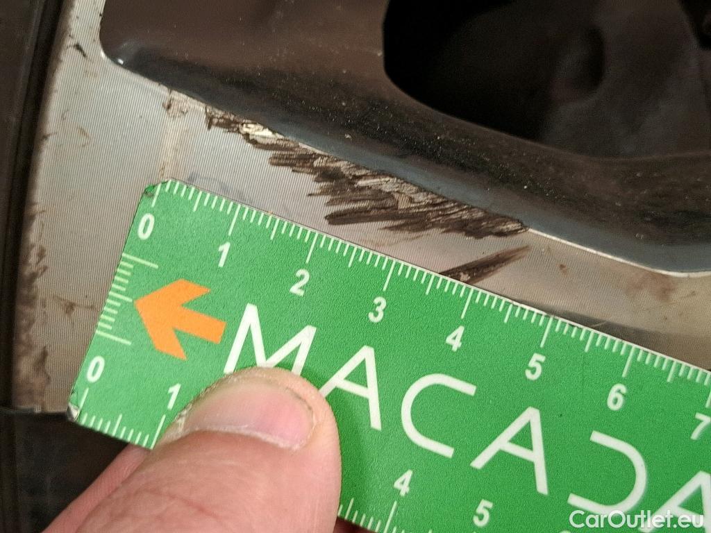  Peugeot  2008  Allure Business 1.5 HDi 110CV BVM6 E6d #37