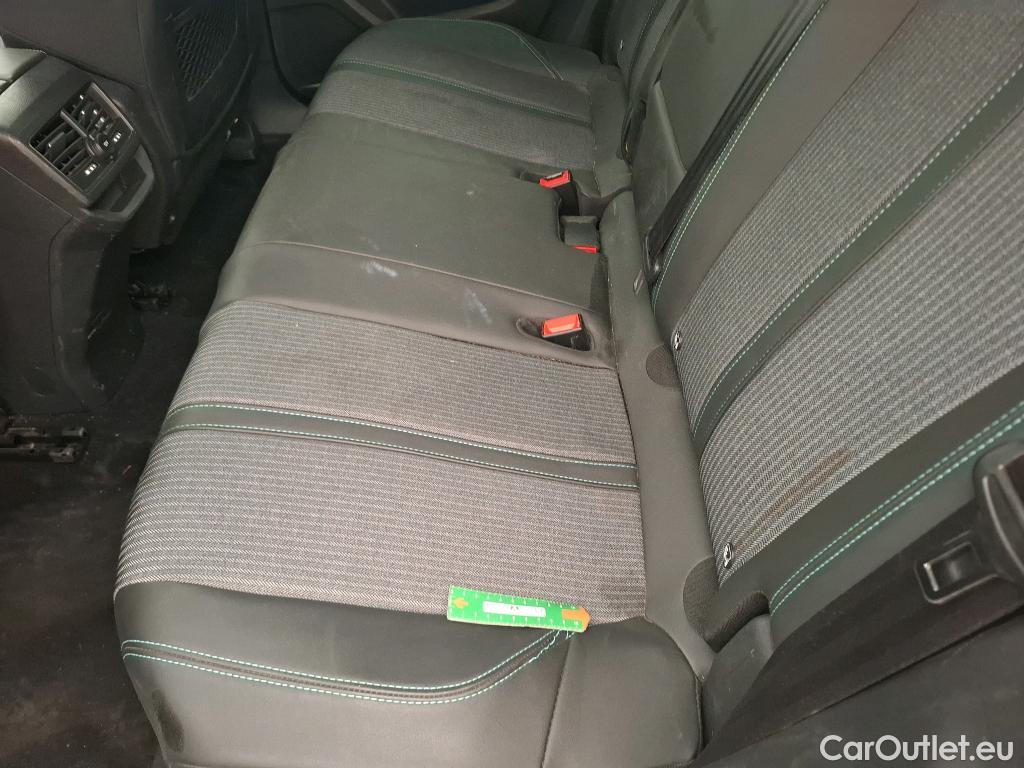  Peugeot  3008  Allure Pack 1.5 HDi 130CV BVA8 E6d #23