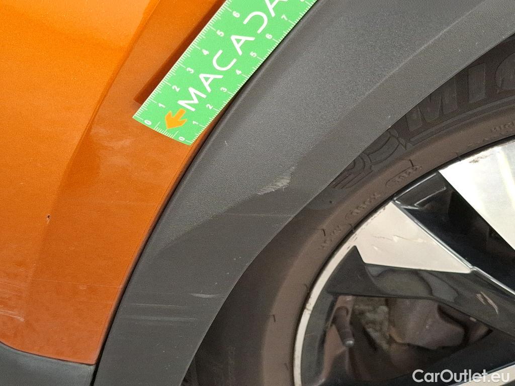  Peugeot  2008  Allure Business 1.5 HDi 100CV BVM6 E6d #26