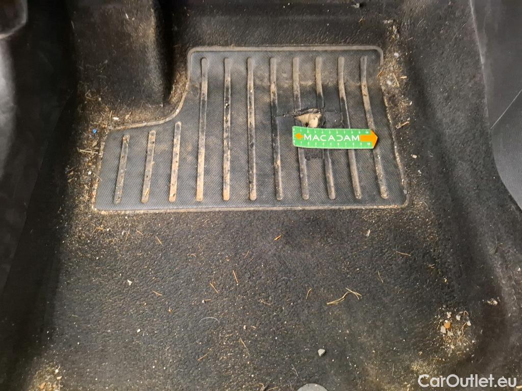  Peugeot  2008  Allure Business 1.5 HDi 110CV BVM6 E6d #65