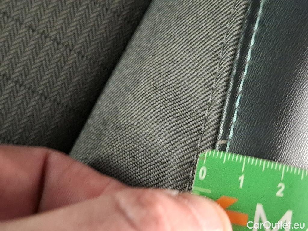  Peugeot  2008  Allure Business 1.5 HDi 110CV BVM6 E6d #68