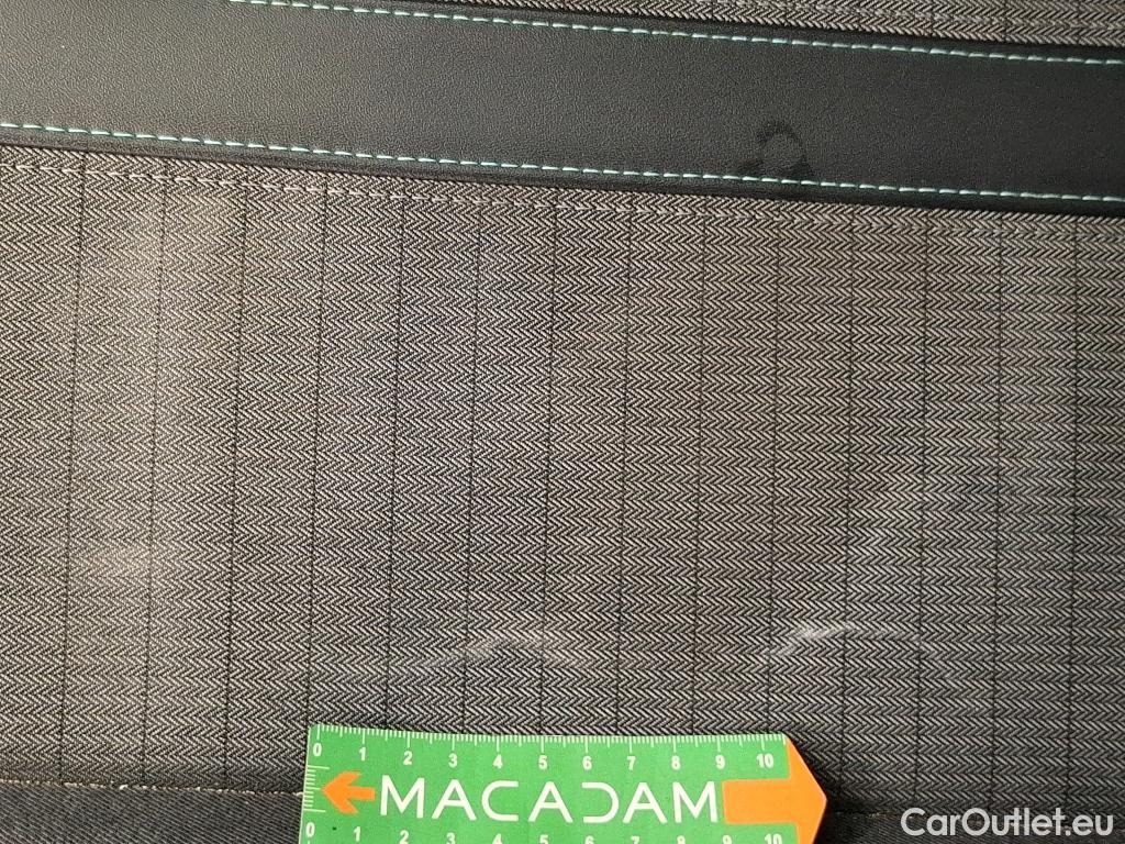  Peugeot  2008  Allure Business 1.5 HDi 110CV BVM6 E6d #76