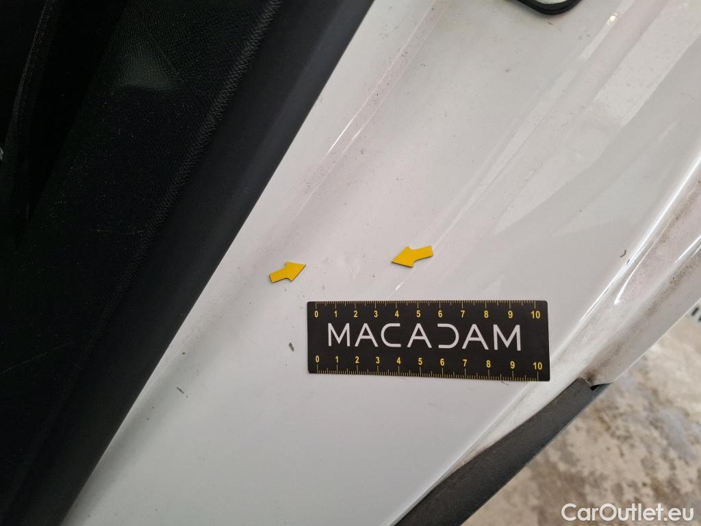  Peugeot  3008  Active Business 1.5 HDi 130CV BVA8 E6d #28