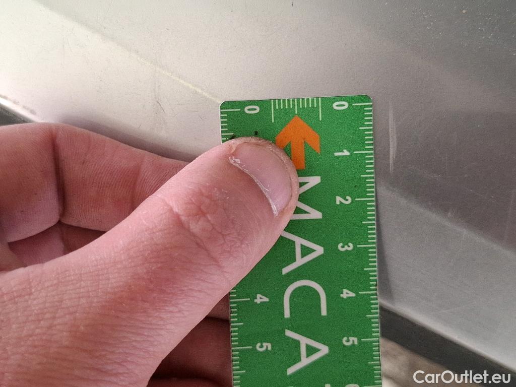  Peugeot  2008  Allure Business 1.5 HDi 110CV BVM6 E6d #32