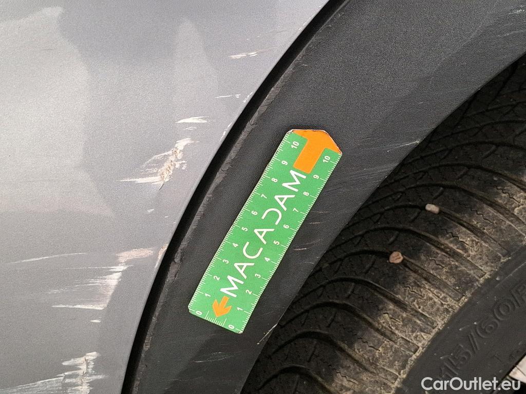  Peugeot  2008  Allure Business 1.5 HDi 110CV BVM6 E6d #111