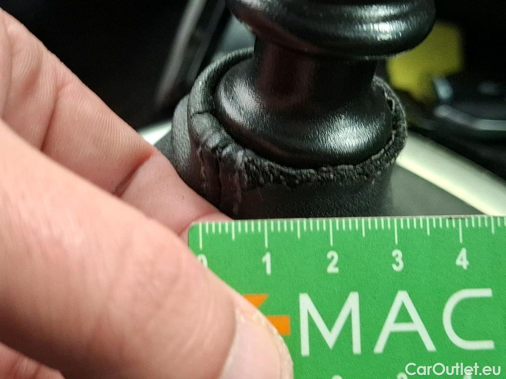  Peugeot  2008  Allure Business 1.5 HDi 110CV BVM6 E6d #74