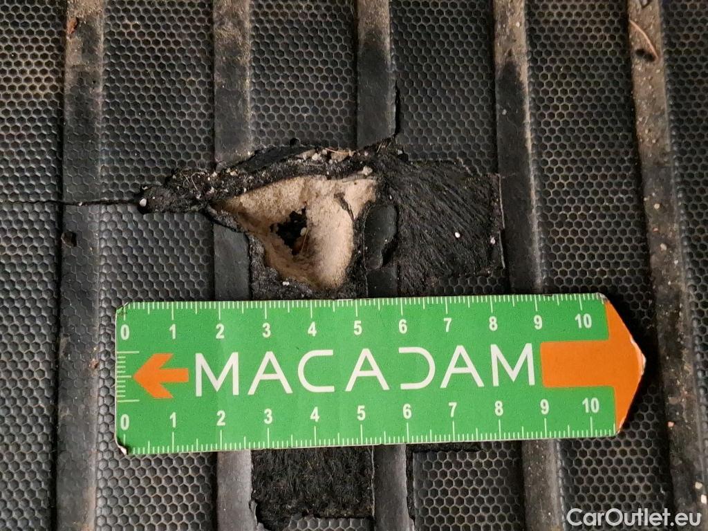  Peugeot  2008  Allure Business 1.5 HDi 110CV BVM6 E6d #66