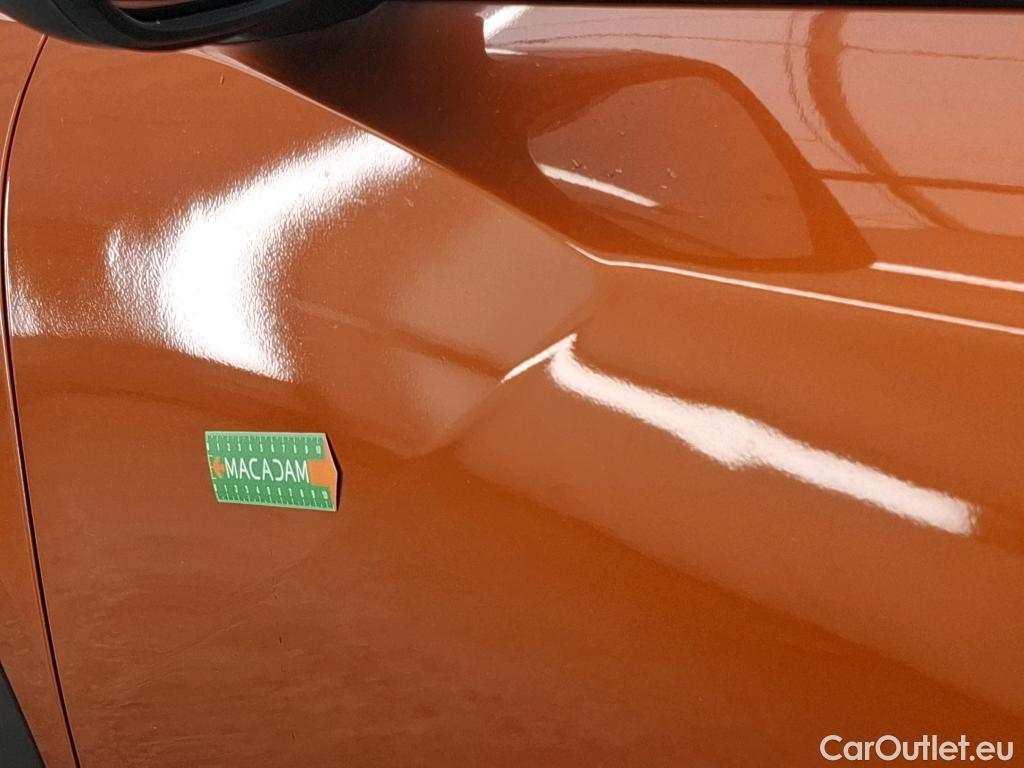  Peugeot  2008  Allure Business 1.5 HDi 100CV BVM6 E6d #9