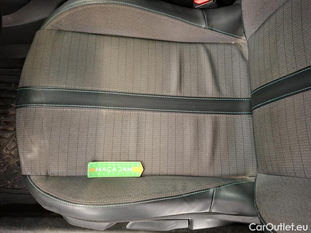  Peugeot  2008  Allure Business 1.5 HDi 110CV BVM6 E6d #67