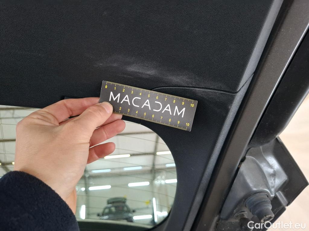  Peugeot  2008 PEUGEOT  5p Crossover BlueHDi 100 ¤6.c S&S ALLURE BUSINESS #18