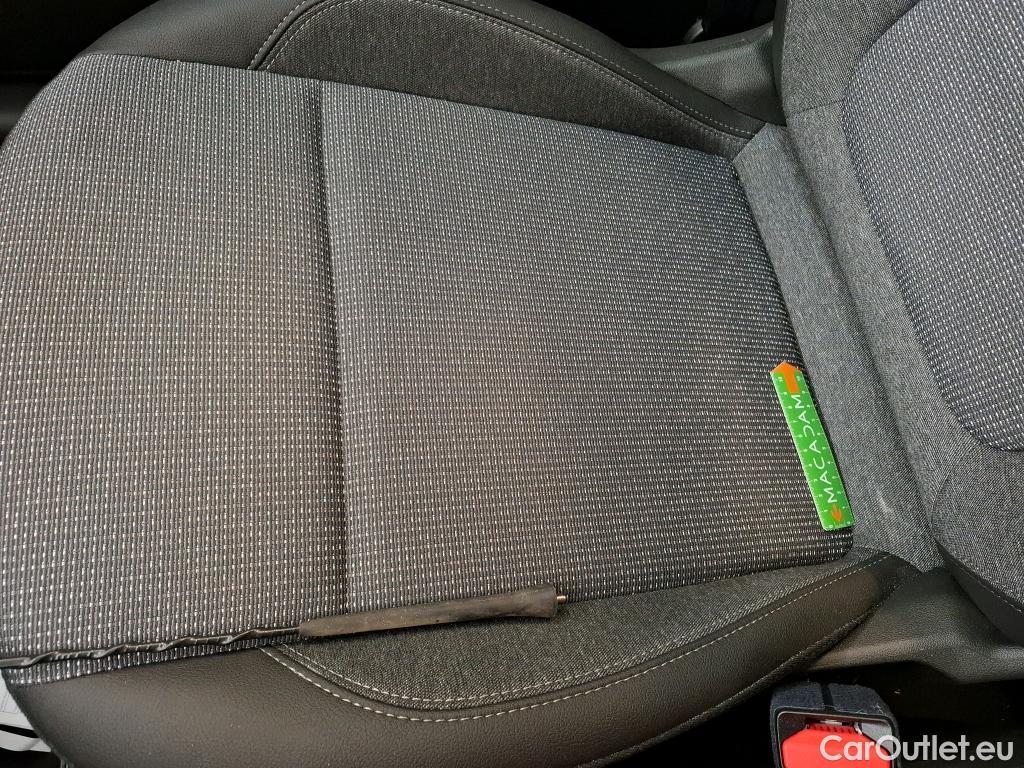  Opel  Crossland  X Business Elegance 1.2 Turbo 110CV BVM6 E6d #1