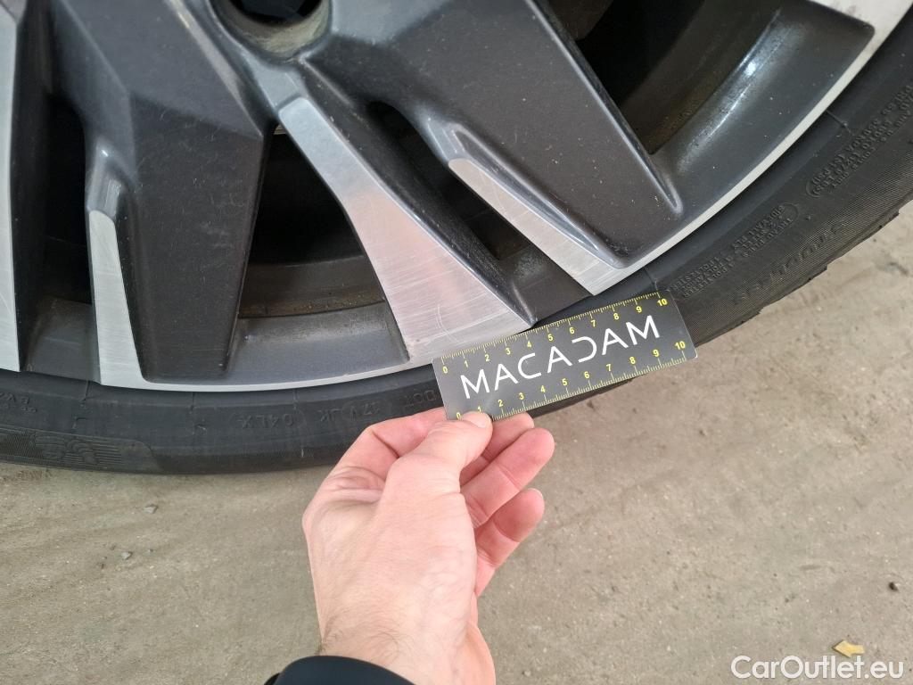  Peugeot  2008 PEUGEOT  5p Crossover BlueHDi 100 ¤6.c S&S ALLURE BUSINESS #8