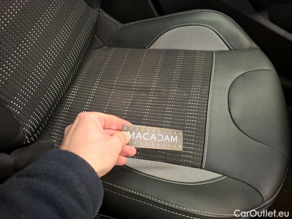  Peugeot  2008 PEUGEOT  5p Crossover BlueHDi 100 ¤6.c S&S ALLURE BUSINESS #23