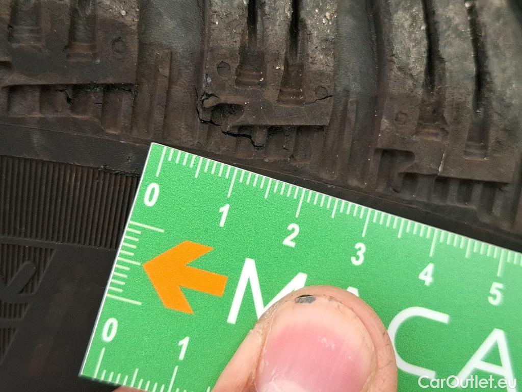  Peugeot  2008  Allure Business 1.5 HDi 100CV BVM6 E6d #17