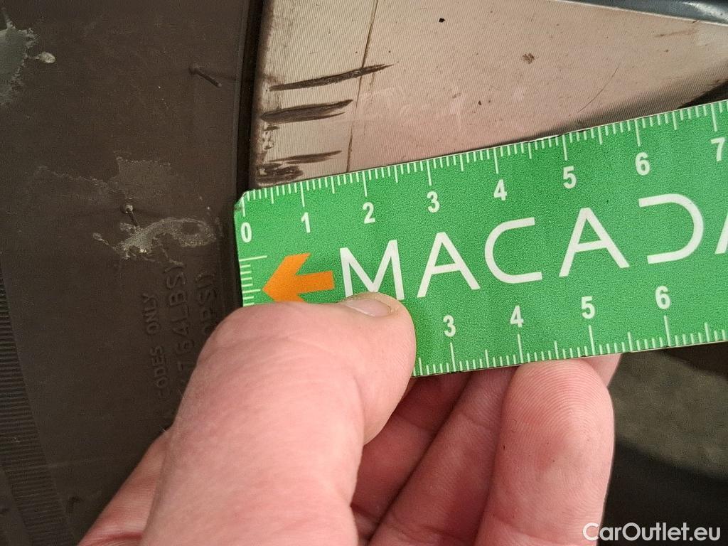  Peugeot  2008  Allure Business 1.5 HDi 110CV BVM6 E6d #41