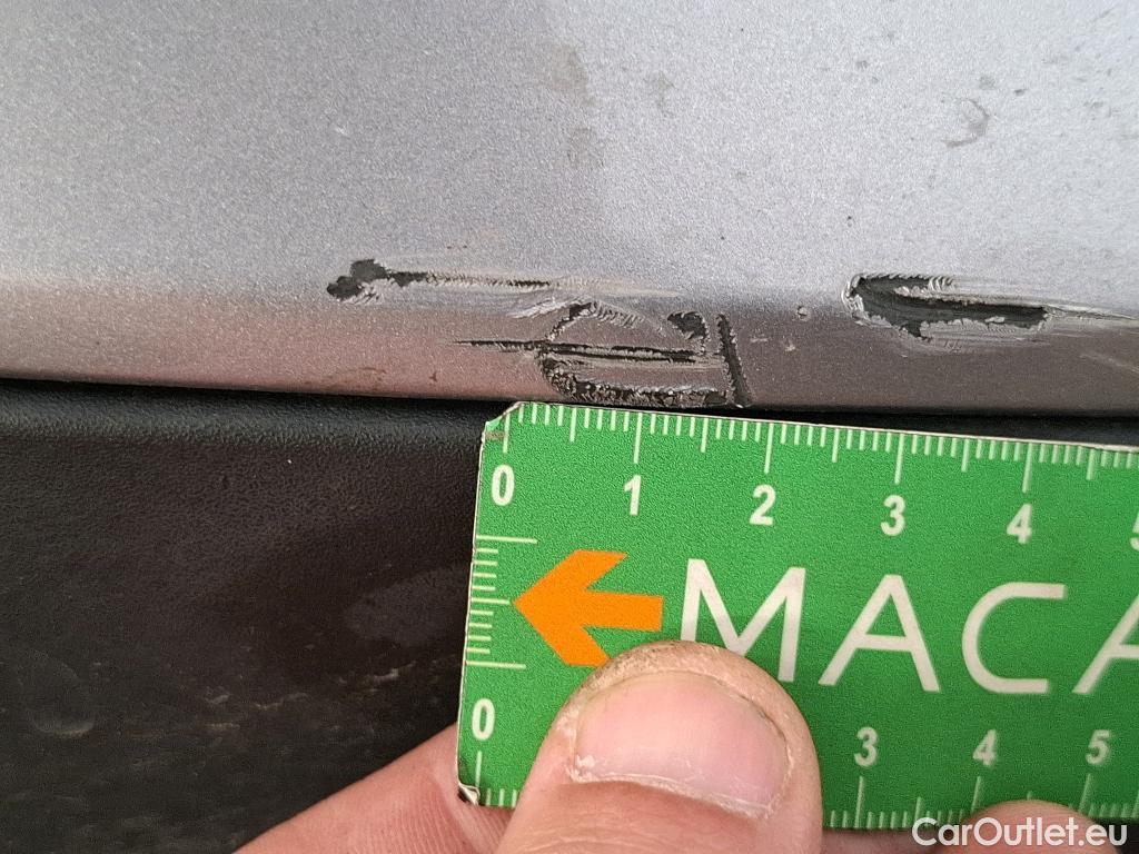  Peugeot  2008  Allure Business 1.5 HDi 110CV BVM6 E6d #17