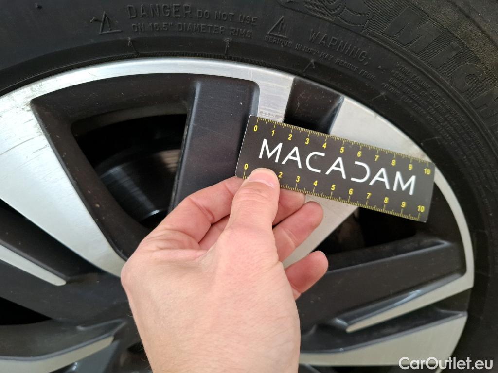  Peugeot  2008 PEUGEOT  5p Crossover BlueHDi 100 ¤6.c S&S ALLURE BUSINESS #4