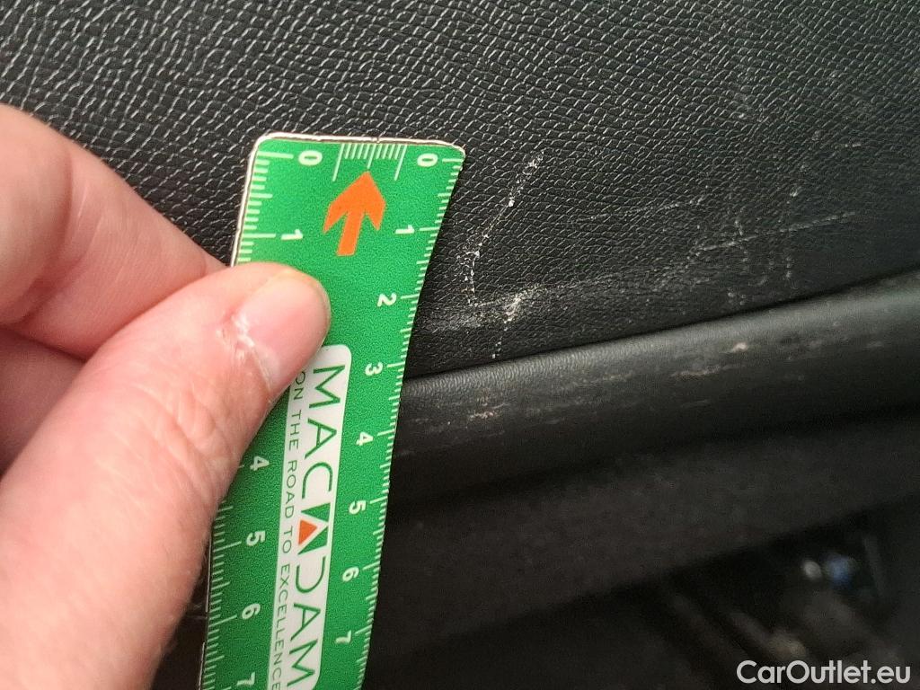  Peugeot  3008  Allure Pack 1.5 HDi 130CV BVA8 E6d #15