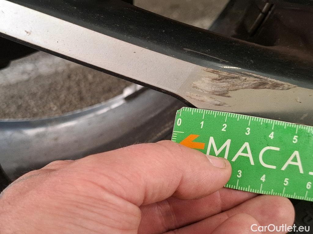  Peugeot  2008  Allure Business 1.5 HDi 110CV BVM6 E6d #99