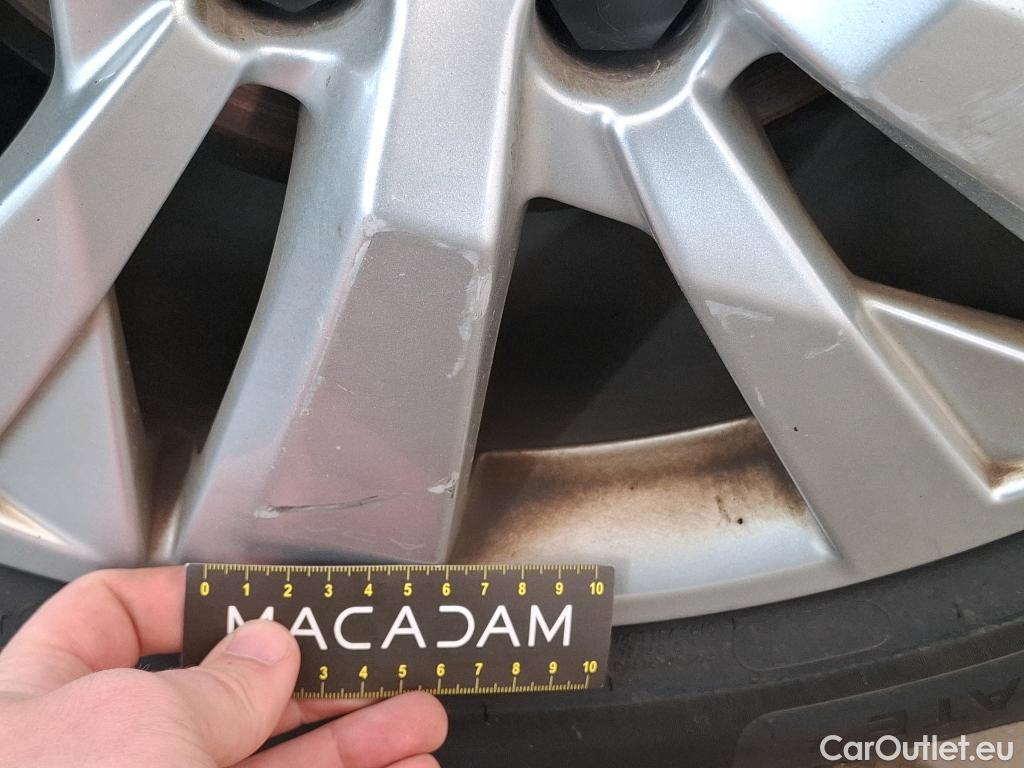  Peugeot  3008  Active Business 1.5 HDi 130CV BVA8 E6d #15