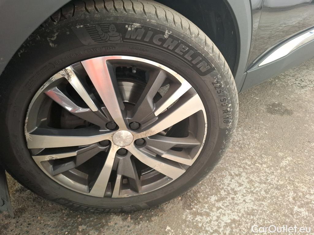  Peugeot  3008  Allure Pack 1.5 HDi 130CV BVA8 E6d #3