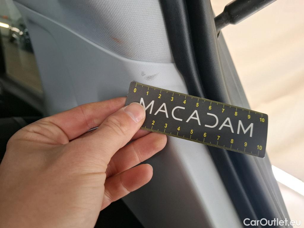  Peugeot  2008 PEUGEOT  5p Crossover BlueHDi 100 ¤6.c S&S ALLURE BUSINESS #25