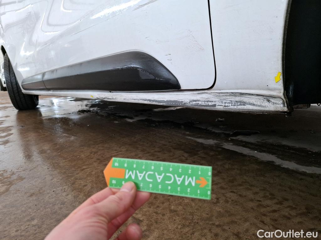  Peugeot  Expert  Kombi L2 1.6 HDi 115CV BVM6 9 Sieges E6 #52