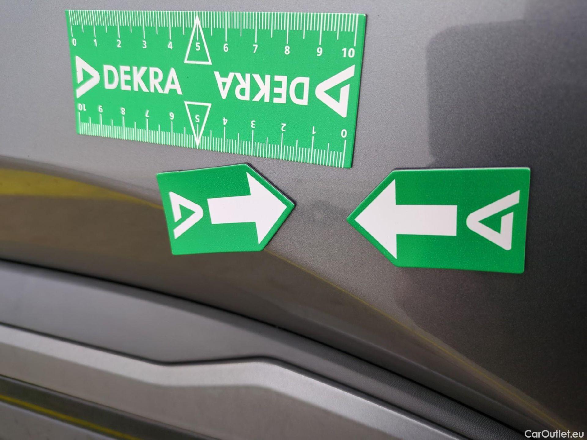  Renault  Arkana RENAULT  / 2021 / 5P / SUV R.S. Line TCe 160 EDC FAP - 21B #13