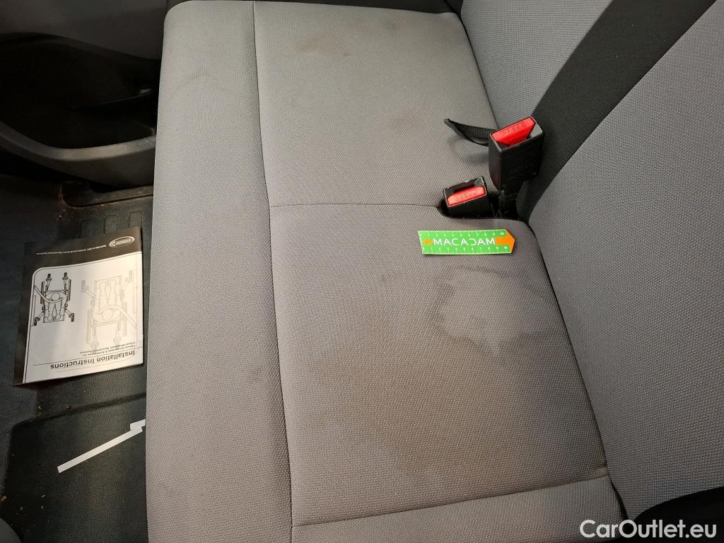  Peugeot  Expert  Kombi L2 1.6 HDi 115CV BVM6 9 Sieges E6 #78