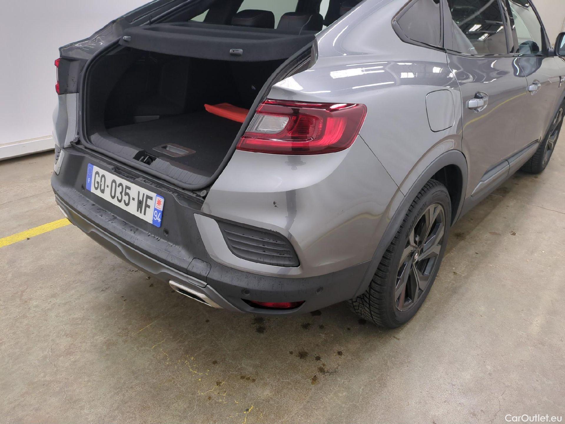  Renault  Arkana RENAULT  / 2021 / 5P / SUV R.S. Line TCe 160 EDC FAP - 21B #17