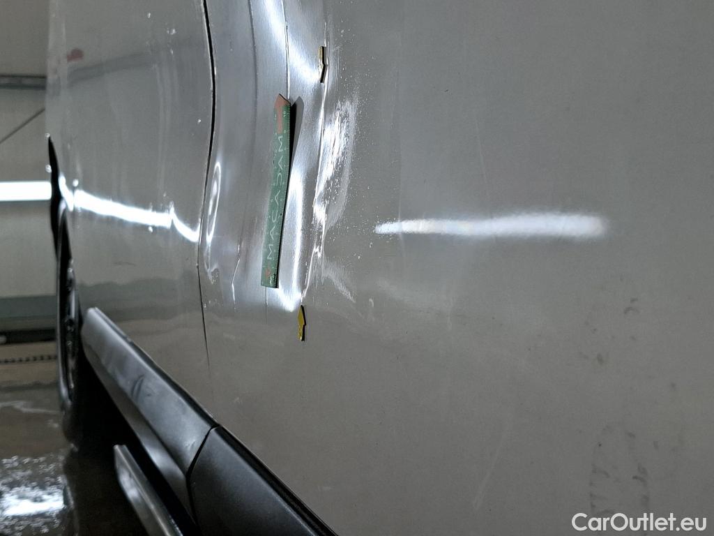  Peugeot  Expert  Kombi L2 1.6 HDi 115CV BVM6 9 Sieges E6 #44