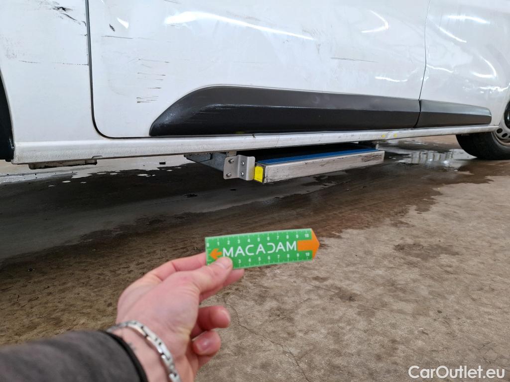  Peugeot  Expert  Kombi L2 1.6 HDi 115CV BVM6 9 Sieges E6 #59