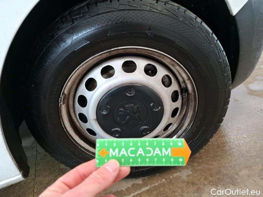  Peugeot  Expert  Kombi L2 1.6 HDi 115CV BVM6 9 Sieges E6 #65