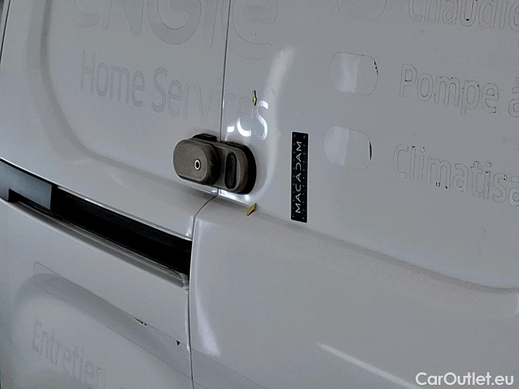  Citroen  Berlingo  Fourgon Club M 650 1.5 BlueHDi 75CV BVM5 E6dT #12