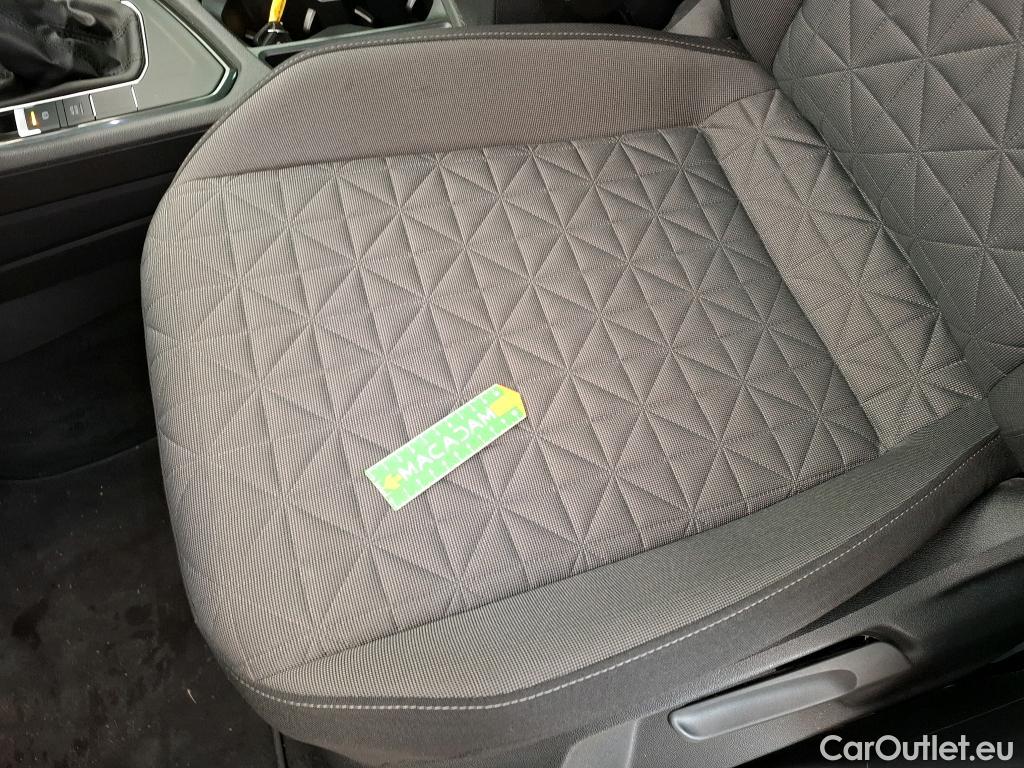  Volkswagen  Tiguan VOLKSWAGEN  / 2020 / 5P / SUV 2.0 TDI 150 DSG7 Life Business #4