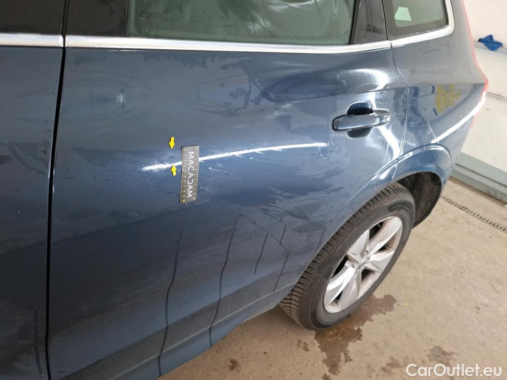  Volvo  XC60  Momentum Business 2WD 2.0 B4 195CV BVA8 E6d #25