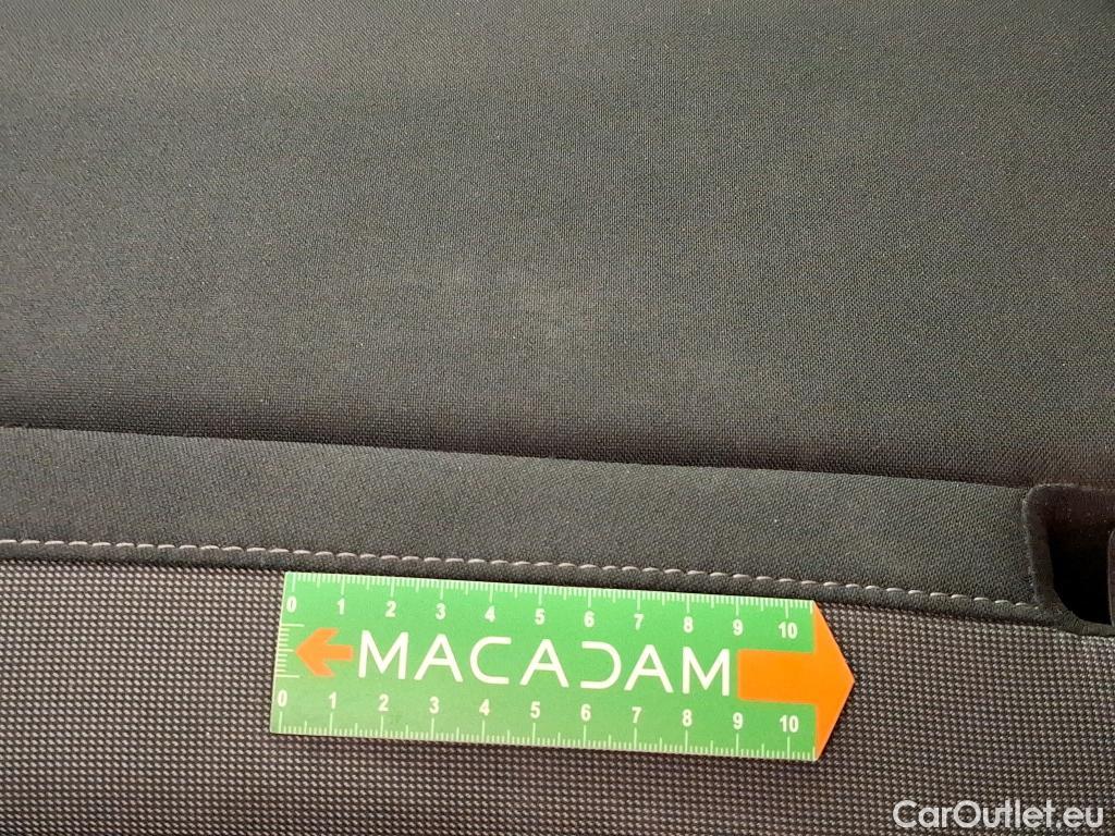  Volkswagen  Tiguan VOLKSWAGEN  / 2020 / 5P / SUV 2.0 TDI 150 DSG7 Life Business #37