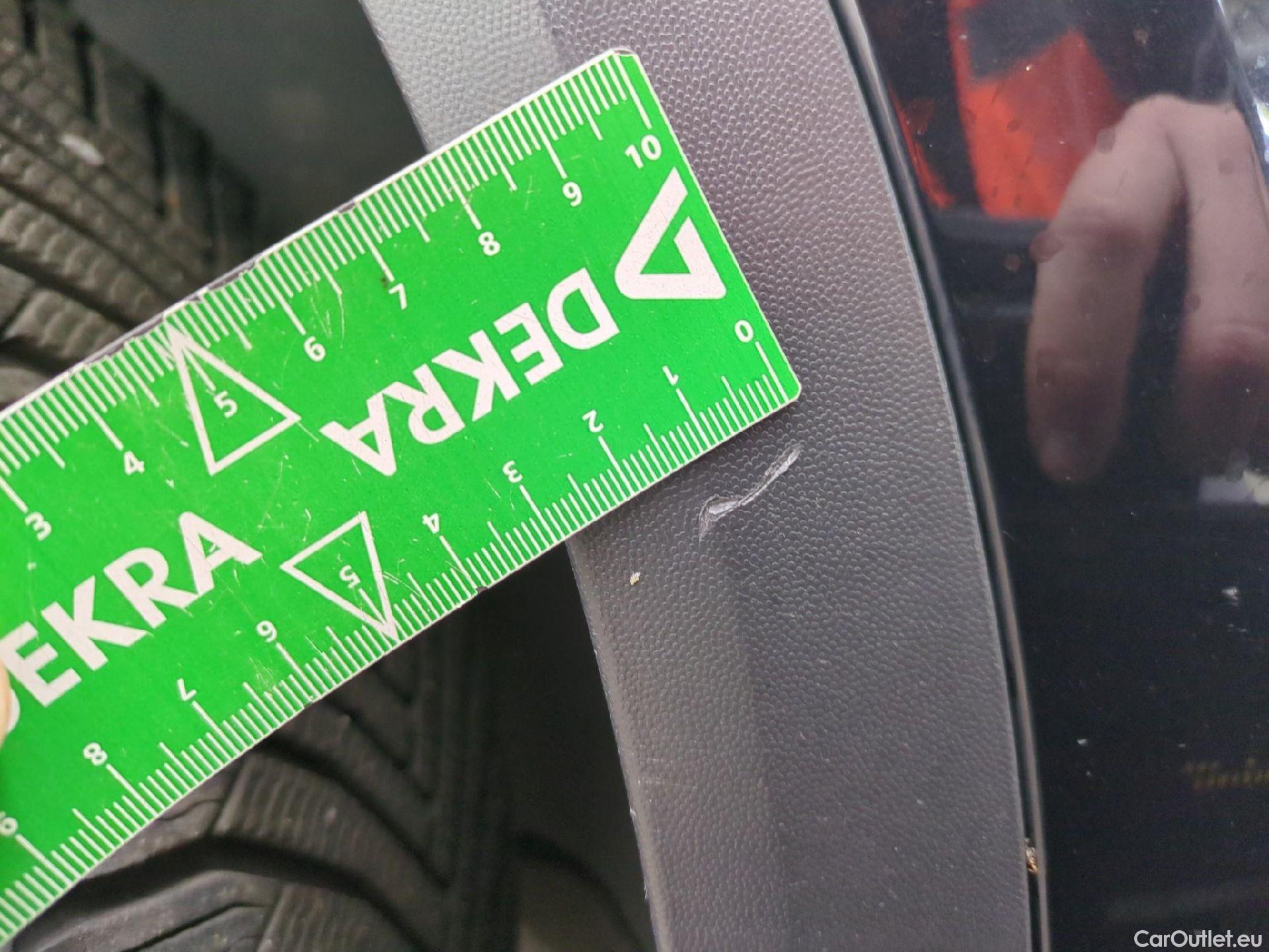  Volkswagen  T-ROC VOLKSWAGEN  / 2017 / 5P / SUV 2.0 TDI 150 LOUNGE BUSINESS DSG7 #43