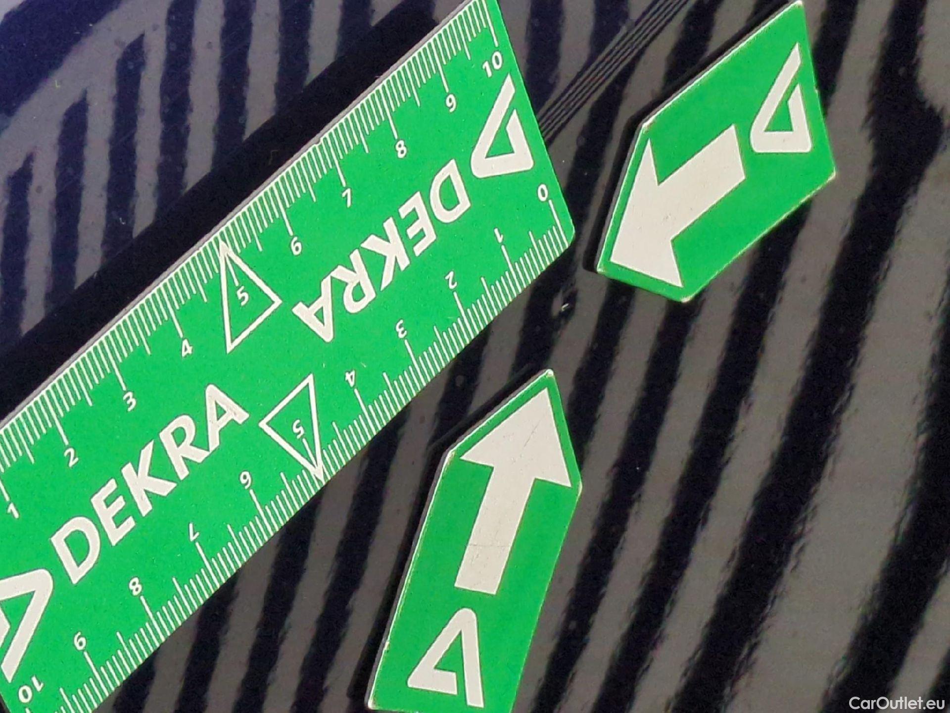  Toyota  RAV4 TOYOTA  Hybride / 2018 / 5P / SUV Hybride 2WD Dynamic Business Beyond Zero #22