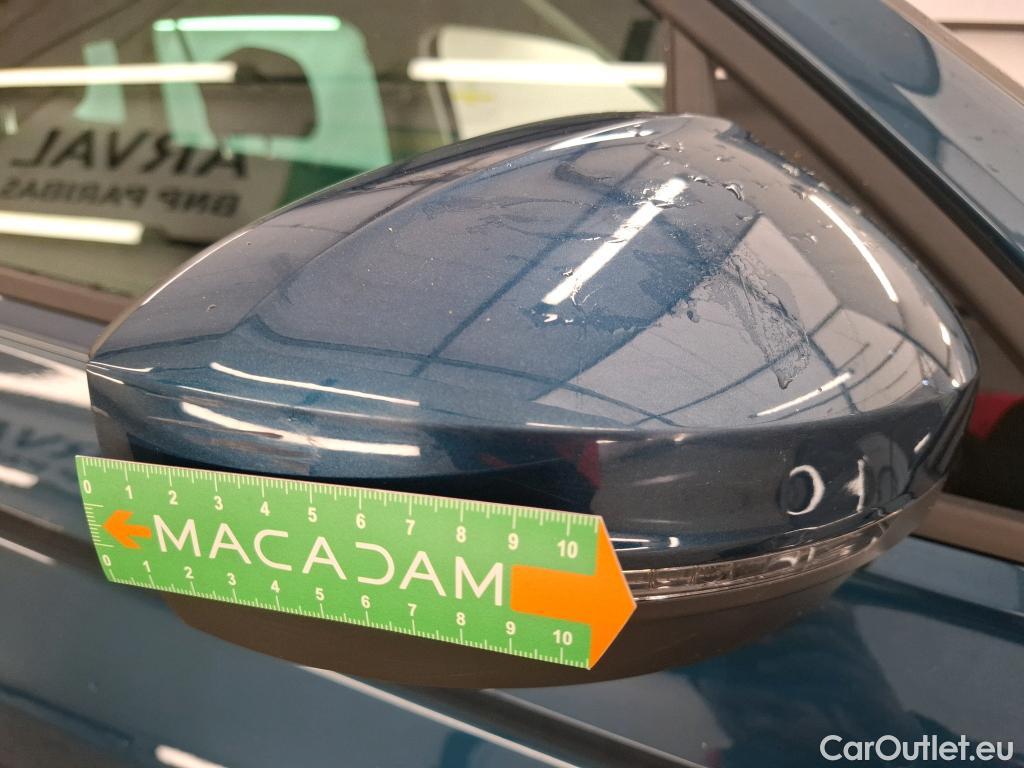  Volkswagen  Tiguan VOLKSWAGEN  / 2020 / 5P / SUV 2.0 TDI 150 DSG7 Life Business #34