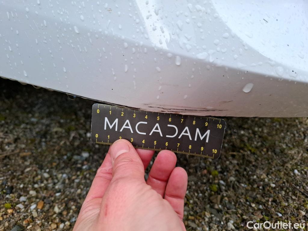  Toyota  Corolla TOYOTA  Touring Sports / 2018 / 5P / Break Hybride 122h Dynamic Business Beyond Zer  #2