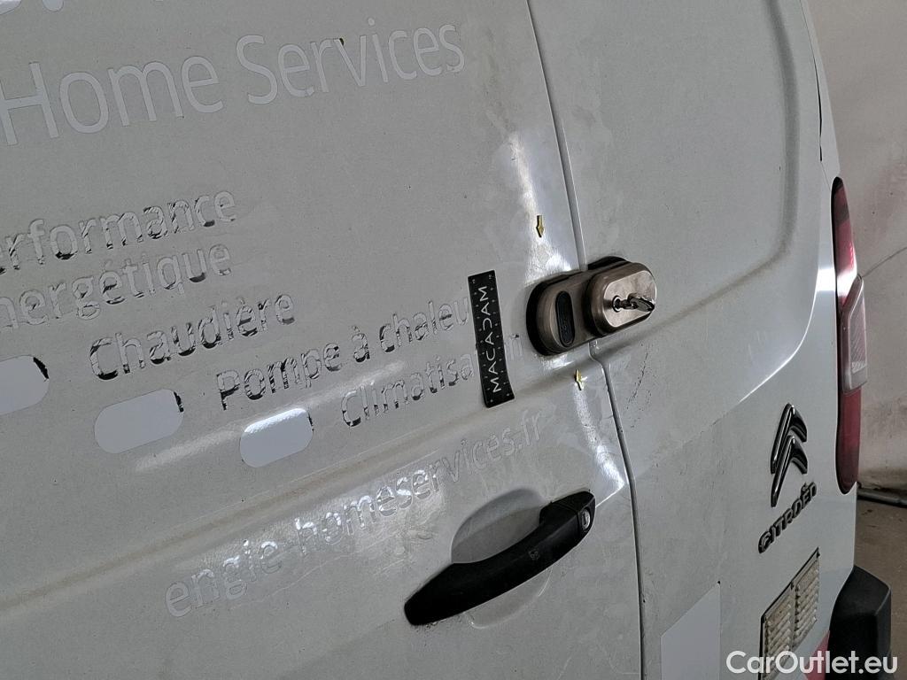  Citroen  Berlingo  Fourgon Club M 650 1.5 BlueHDi 75CV BVM5 E6dT #15