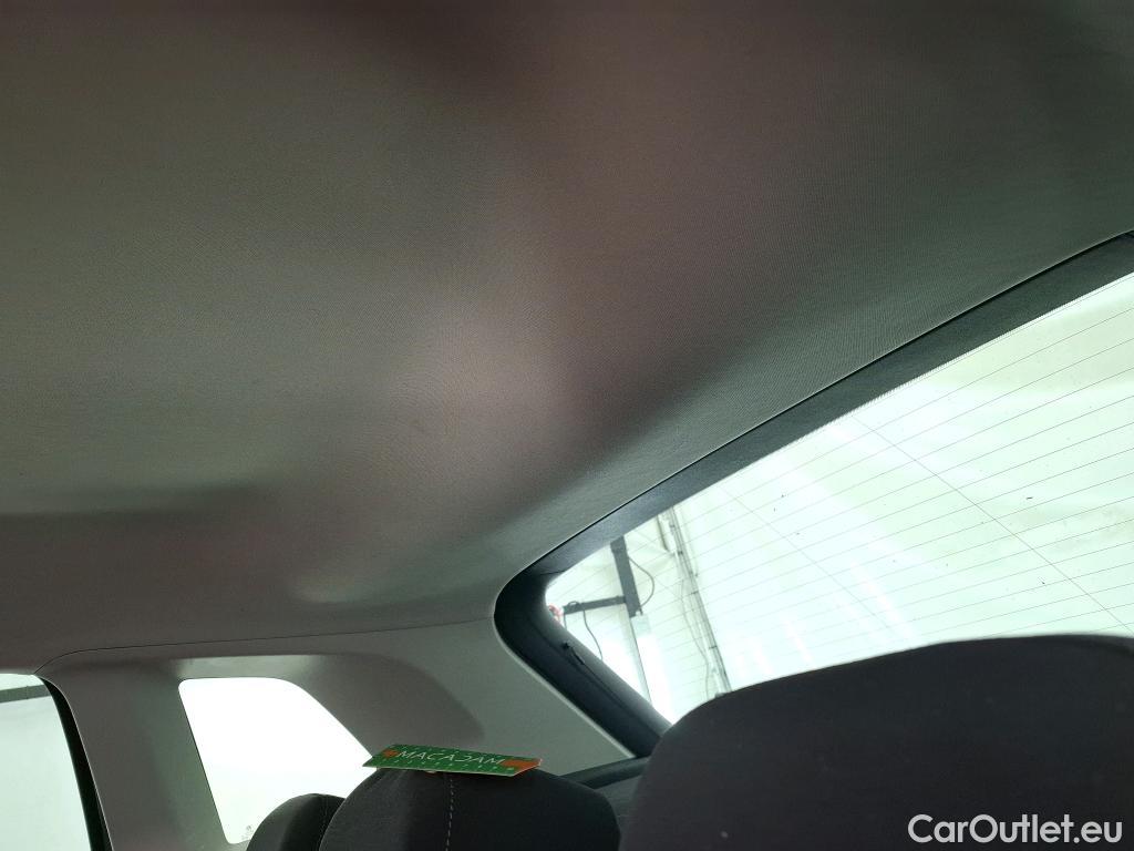  Volkswagen  Tiguan VOLKSWAGEN  / 2020 / 5P / SUV 2.0 TDI 150 DSG7 Life Business #17