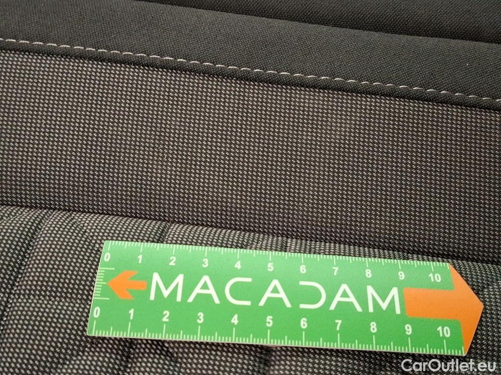  Volkswagen  Tiguan VOLKSWAGEN  / 2020 / 5P / SUV 2.0 TDI 150 DSG7 Life Business #38