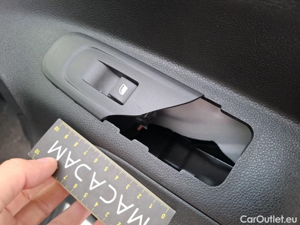  Citroen  Berlingo  Fourgon Club M 650 1.5 BlueHDi 75CV BVM5 E6dT #25