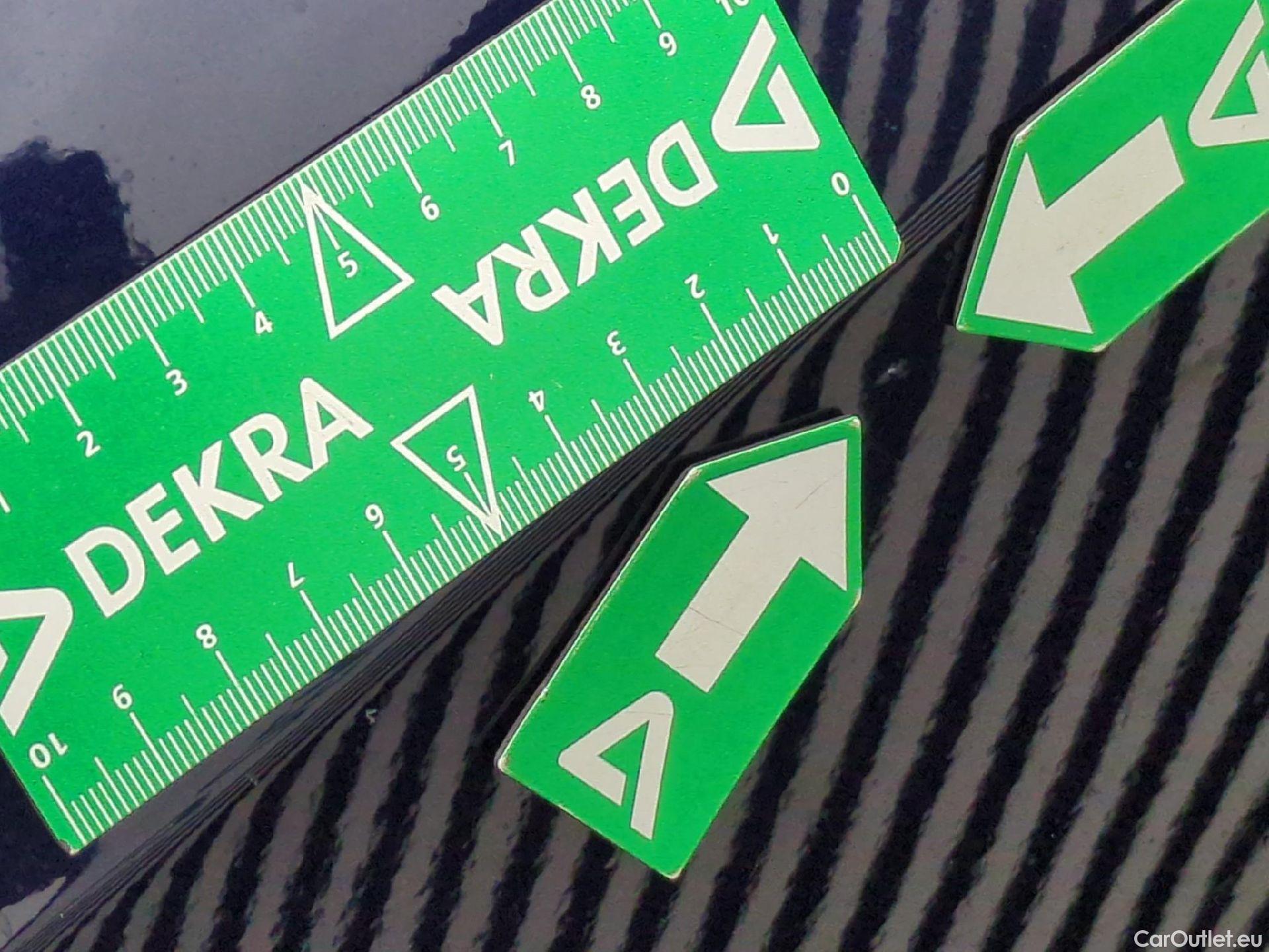  Toyota  RAV4 TOYOTA  Hybride / 2018 / 5P / SUV Hybride 2WD Dynamic Business Beyond Zero #23