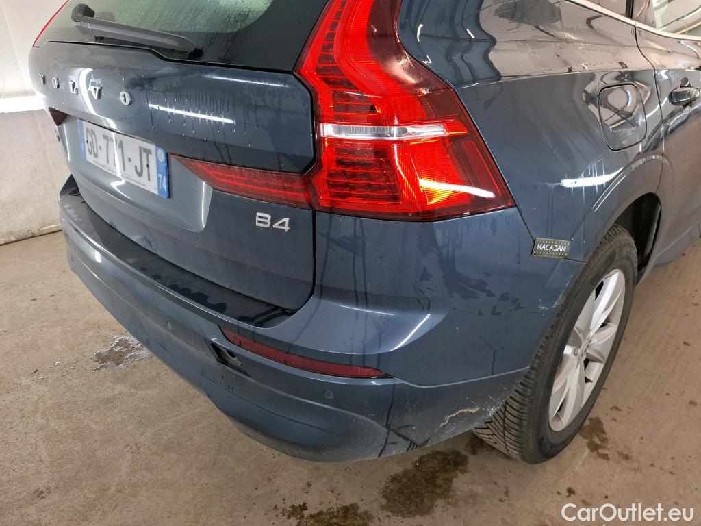  Volvo  XC60  Momentum Business 2WD 2.0 B4 195CV BVA8 E6d #9