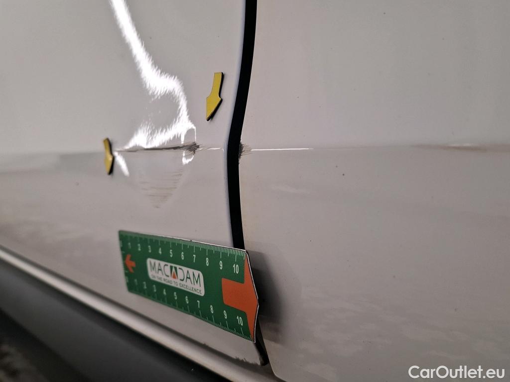  Citroen  C3  Société Feel 1.5 BlueHDI 100CV BVM6 E6dT #5