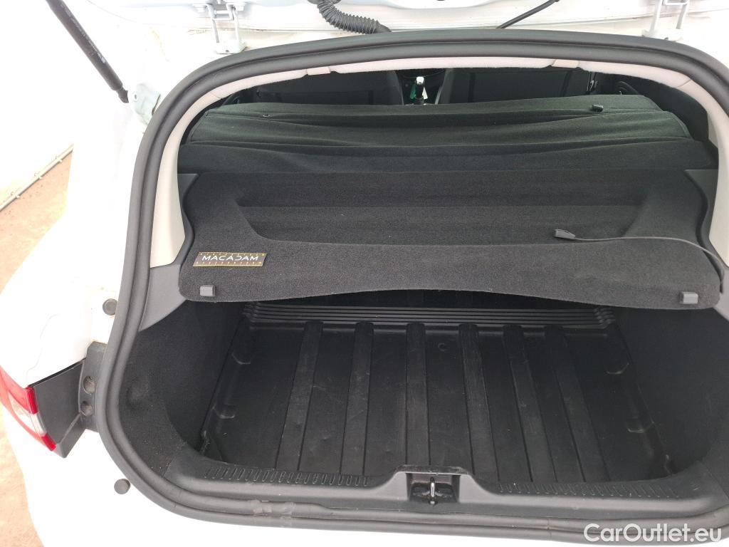  Renault  Clio  IV Air MediaNav 1.5 dCi 90CV BVM5 E6 #26